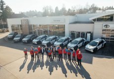 Horská služba převzala 8 nových elektromobilů Toyota