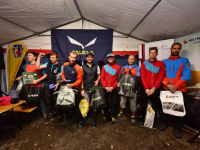 Závod dvojic horských záchranářů ovládli borci z Jizerek