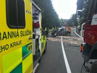 Nehoda vozidel pod Pomezními boudami.