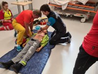 !!! NEREAGUJE, NEDÝCHÁ !!!